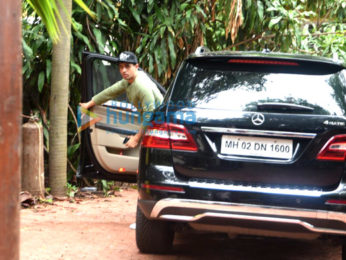 Sidharth Malhotra snapped in Bandra