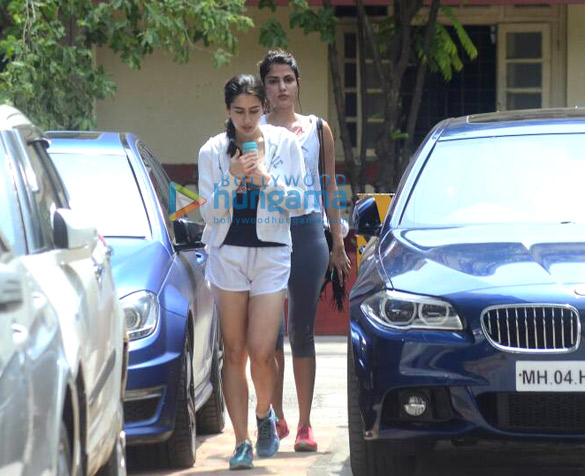 sohail khan sara ali khan rhea chakraborty and sooraj panscholi snapped at the gym 3