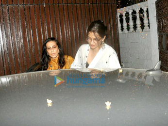 Sonam Kapoor and Raju Hirani snapped in Juhu