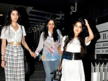 Sridevi and her daughters Jhanvi Kapoor and Khushi Kapoor snapped post dinner at Hakkasan