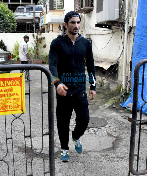 sushant singh rajput snapped post a meeting in bandra 2