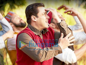 Movie Stills Of The Movie Tubelight