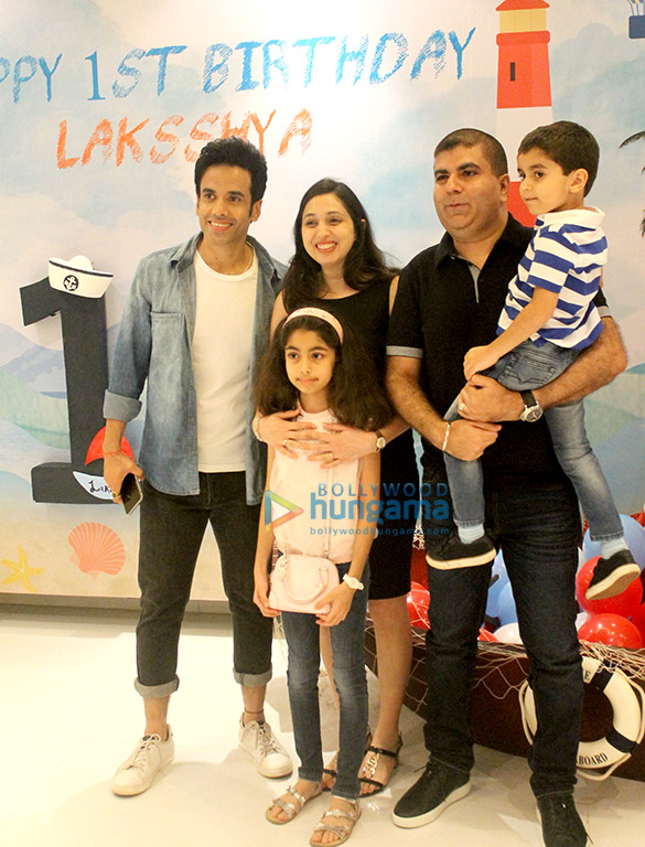tusshar kapoor celebrates son laksshyas 1st birthday at his home in juhu 10