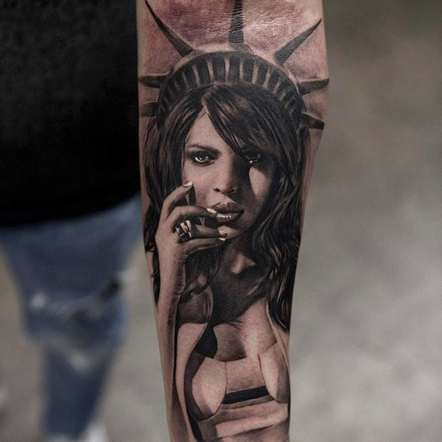 WOW! This fan gets a tattoo of Priyanka Chopra as Statue of Liberty and it  is awesome : Bollywood News - Bollywood Hungama