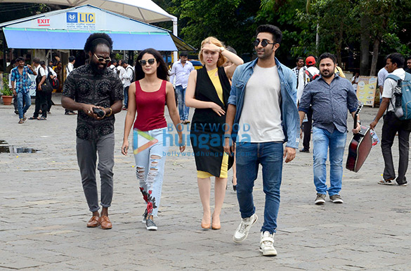 aadar jain anya singh launch i am india song 2