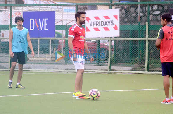 aadar jain snapped at football practice 4