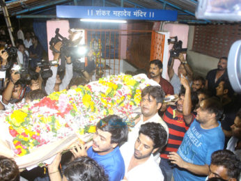 Actor Inder Kumar's last rites