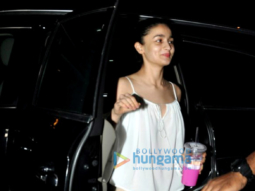 Alia Bhatt, Jahanvi Kapoor, Sridevi and others snapped at ‘Kromakay’ salon