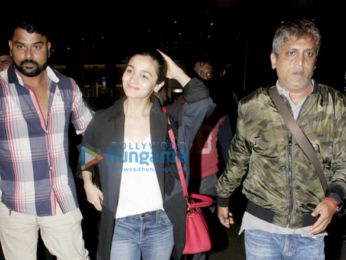 Alia Bhatt and Varun Dhawan arrive from New York after IIFA 2017