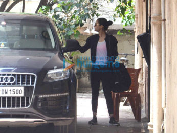 Alia Bhatt snapped at her gym in Bandra