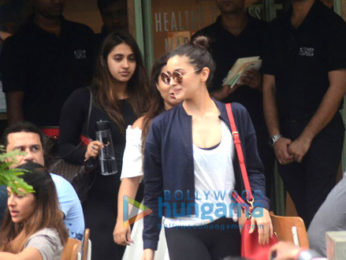 Alia Bhatt snapped with friends post lunch at Kitchen Garden