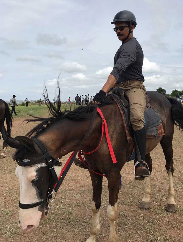 Atul Kulkarni roped in to play freedom fighter Tatya Tope in Kangna Ranaut starrer Manikarnika - The Queen Of Jhansi_02