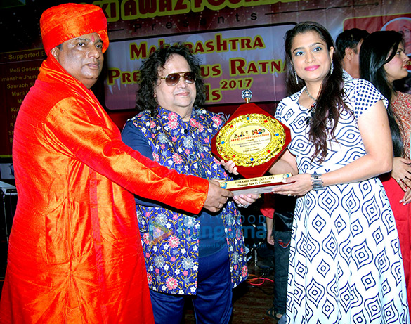 bappi lahiri prem chopra himani shivpuri swami ji grace the 7th maharashtra ratna award 2