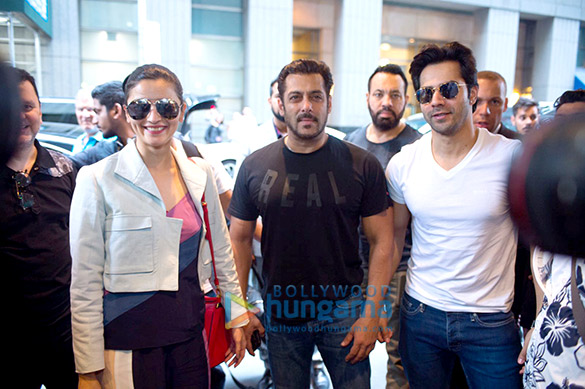 Bollywood celebs descend in New York for ‘IIFA Awards 2017’ Bollywood celebs descend in New York for ‘IIFA Awards 2017’