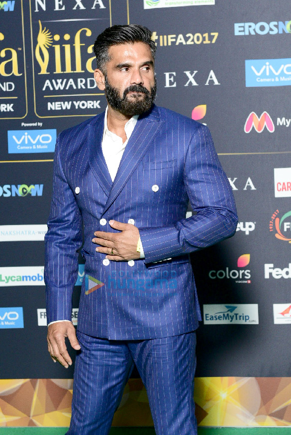 celebs at the iifa green carpet 5