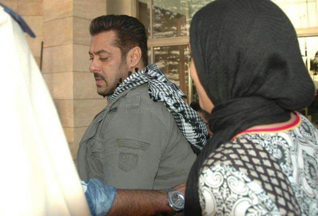 Check Out Salman Khan shooting for Tiger Zinda Hai in Morocco (2)