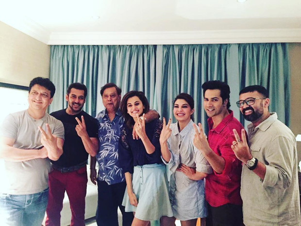 Check out Salman Khan joins Varun Dhawan, Jacqueline Fernandez, and Taapsee Pannu for Judwaa 2 shoot