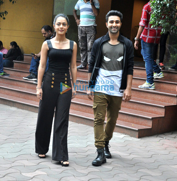 debutants aadar jain and anya singh promote qaidi band 2