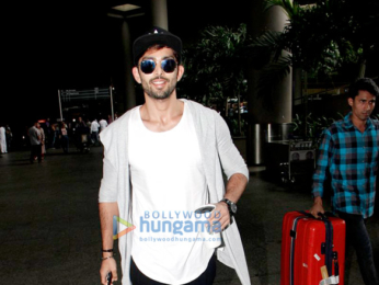 Disha Patani, Taapsee Pannu, Saif Ali Khan and others snapped at the airport