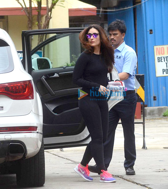 Kareena Kapoor Khan snapped at her gym Kareena Kapoor Khan snapped at her gym
