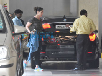 Kareena Kapoor Khan and her son Taimur Ali Khan snapped at her mom Babita Kapoor's house