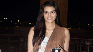 Kriti Sanon SPOTTED Leaving For IIFA New York 2017