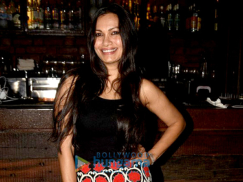 The gorgeous Lisa Ray and others snapped at Wendell Rodricks' book launch