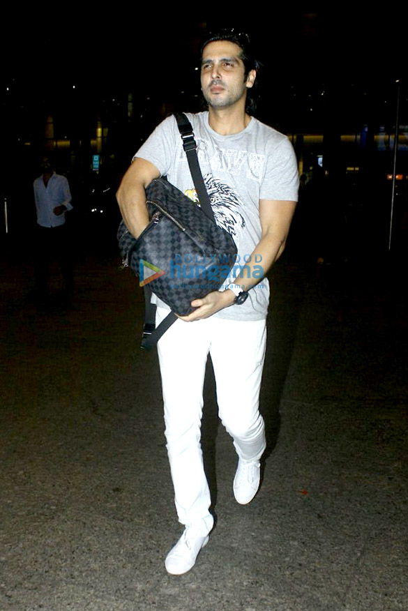 manyata dutt and zayed khan snapped at the airport 5