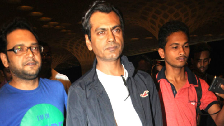 Nawazuddin Siddiqui SPOTTED At The Airport For IIFA New York 2017 Nawazuddin Siddiqui SPOTTED At The Airport For IIFA New York 2017