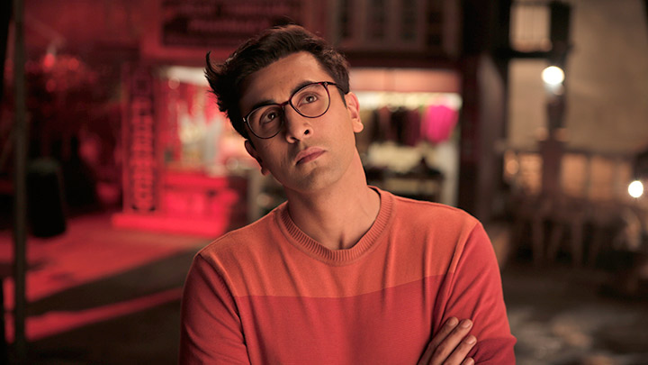 Check Out The Catchy “Khaana Khaake” Song From Jagga Jasoos