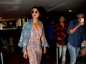 Priyanka Chopra and Diana Penty snapped at the airport