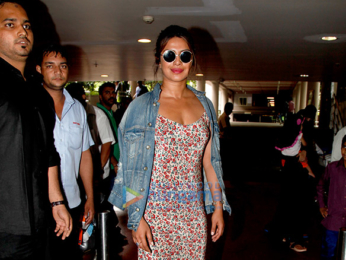 Priyanka Chopra and Diana Penty snapped at the airport