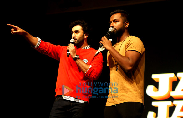 ranbir kapoor promotes jagga jasoos as he interacts with kids 1