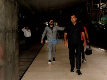 Superstar Ranveer Singh snapped in Bandra