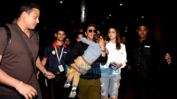 Shah Rukh Khan and Anushka Sharma arrive from Dubai after ‘Jab Harry Met Sejal’ promotion