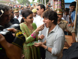WOW! Shah Rukh Khan now has a Banarasi paan named after him
