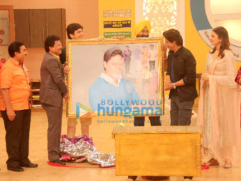Shah Rukh Khan and Anushka Sharma visit Tarak Mehta Ka Ooltah Chashmah set for Jab Harry Met Sejal promotions