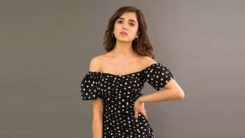 Celebrity wallpapers of Shirley Setia