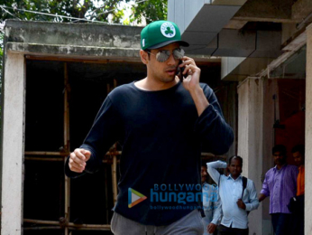 Sidharth Malhotra snapped in Bandra