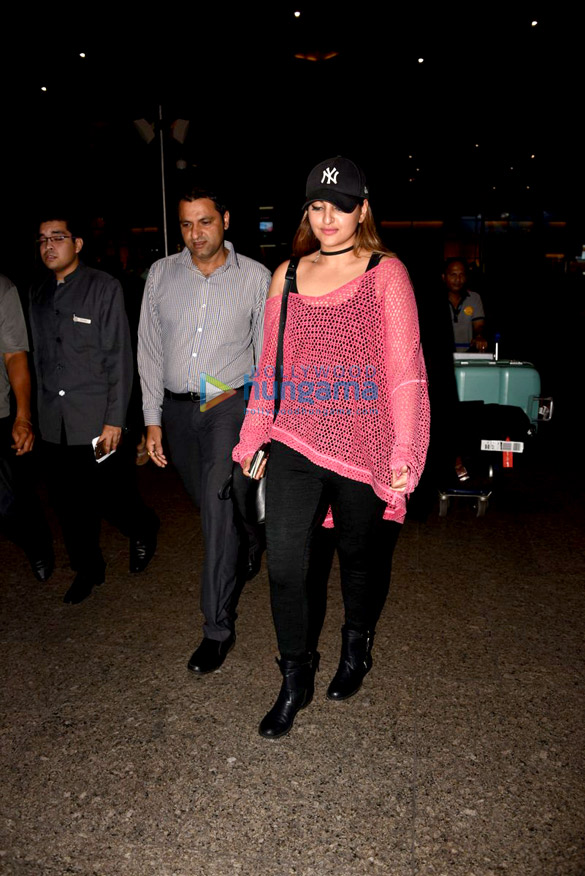 Sonakshi Sinha arrives from USA Sonakshi Sinha arrives from USA