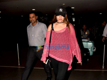 Sonakshi Sinha arrives from USA