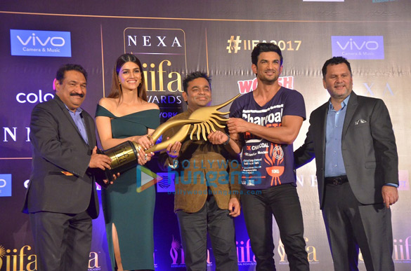 sushant singh rajput kriti sanon and a r rahman at iifa awards media meet in delhi 2