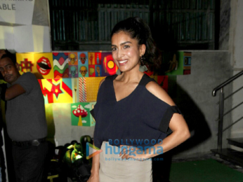 The ever stunning Priyanka Chopra was snapped with others when they attended her manager Mrinal's birthday bash at 'The Bandra Project'