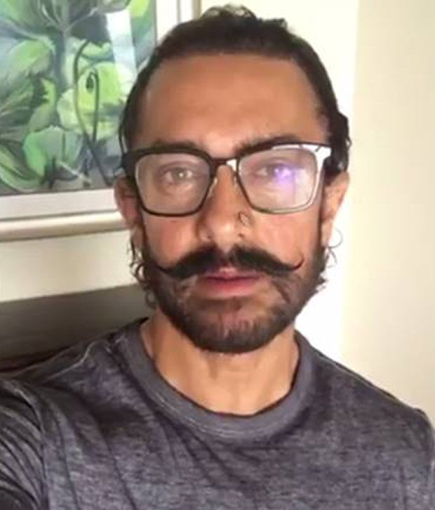 WATCH Aamir makes a heartfelt appeal to his fans to support the victims of Assam and Gujarat floods