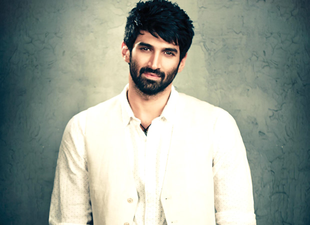 WHAT Aditya Roy Kapur walks out of IIFA film