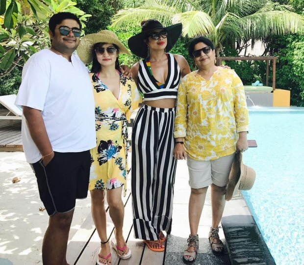 WOW! Priyanka Chopra’s holiday pics will make you pack your bags and go on a vacation RIGHT NOW!