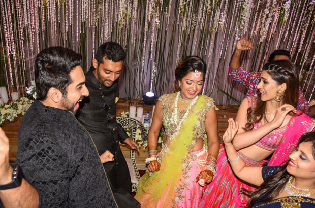 When Ayushmann Khurrana, Kriti Sanon gate crashed an engagement party-1