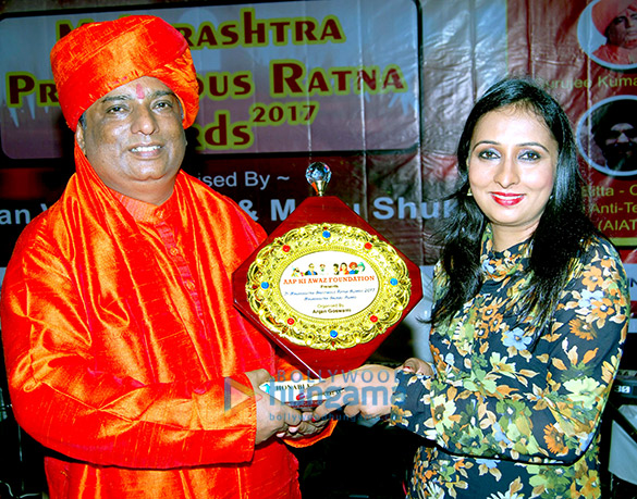 swami shikha dhariwal