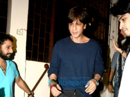 Shah Rukh Khan snapped post dubbing in Bandra