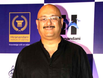 Govinda, Sonu Nigam, Alka Yagnik, Abhijeet Bhattacharya, Sameer seen at Anand-Milind's bash